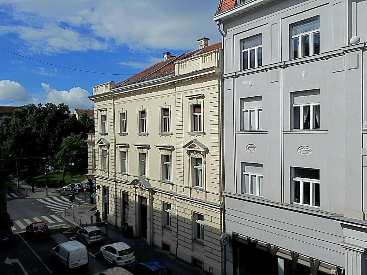 Agape Apartments Zagreb Exteriör bild